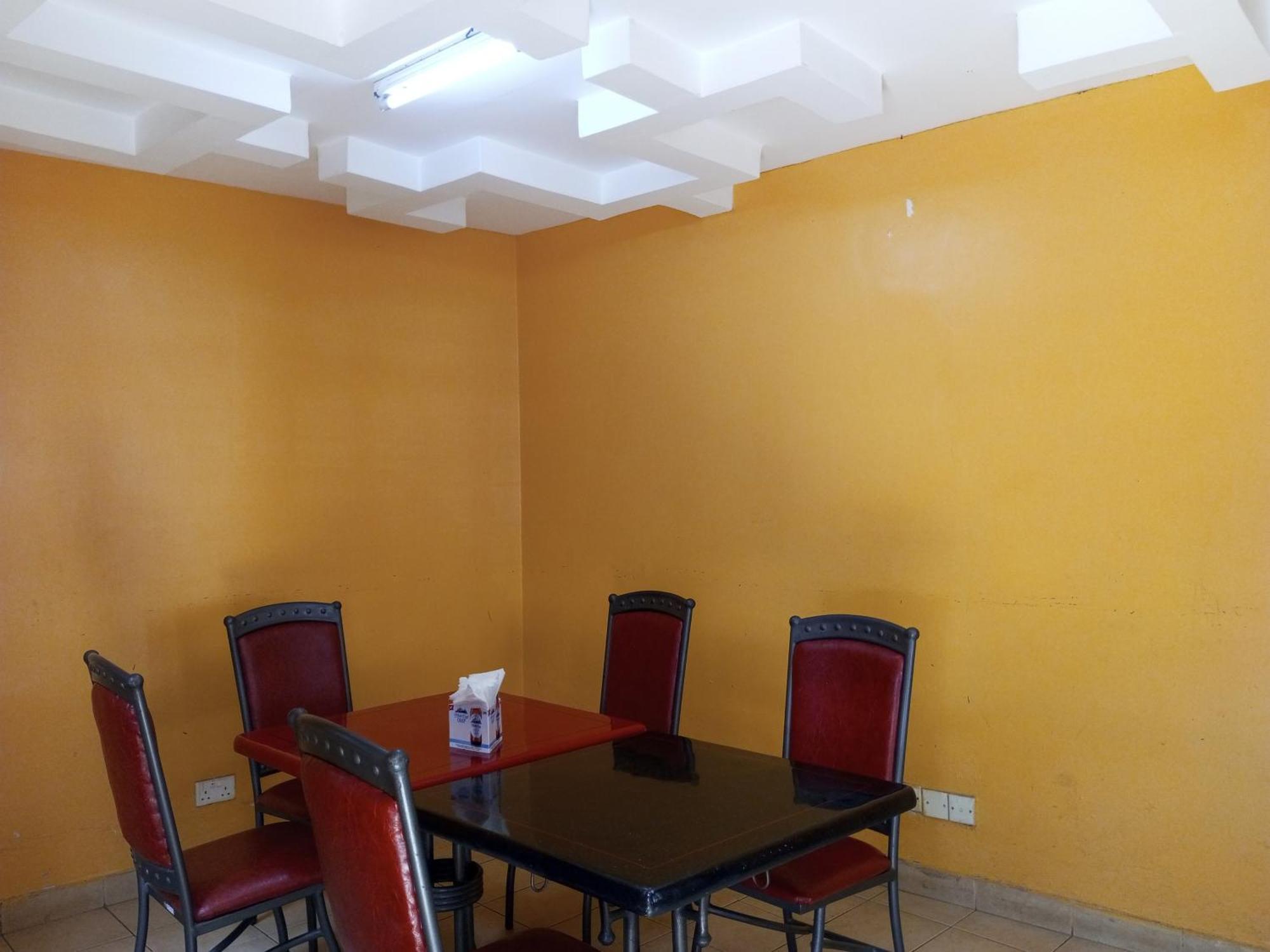 Fourth Parklands Hotel Nairobi Bagian luar foto