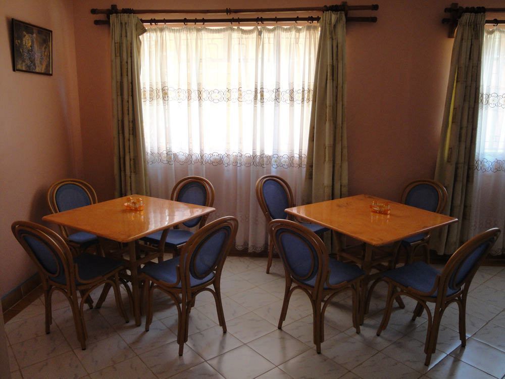 Fourth Parklands Hotel Nairobi Bagian luar foto